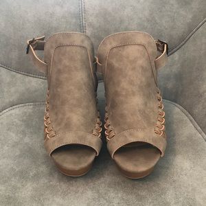 New shoes without box